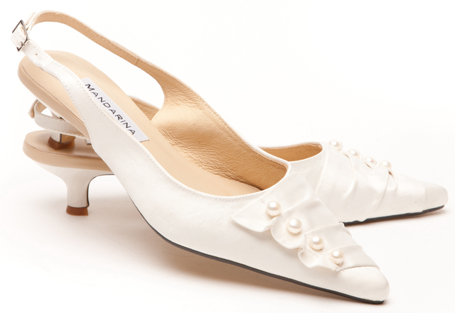 Ivory kitten heels hotsell