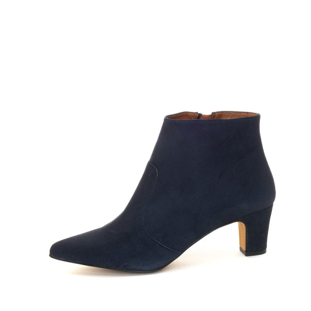 Navy Freya Ankle Boots | Ankle Boots | Mandarina Shoes